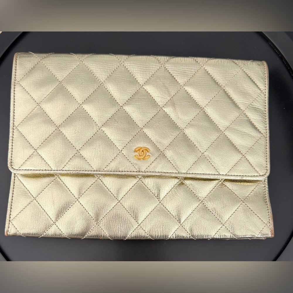 CHANEL Vintage Metallic Gold Quilted Clutch With Red Interior